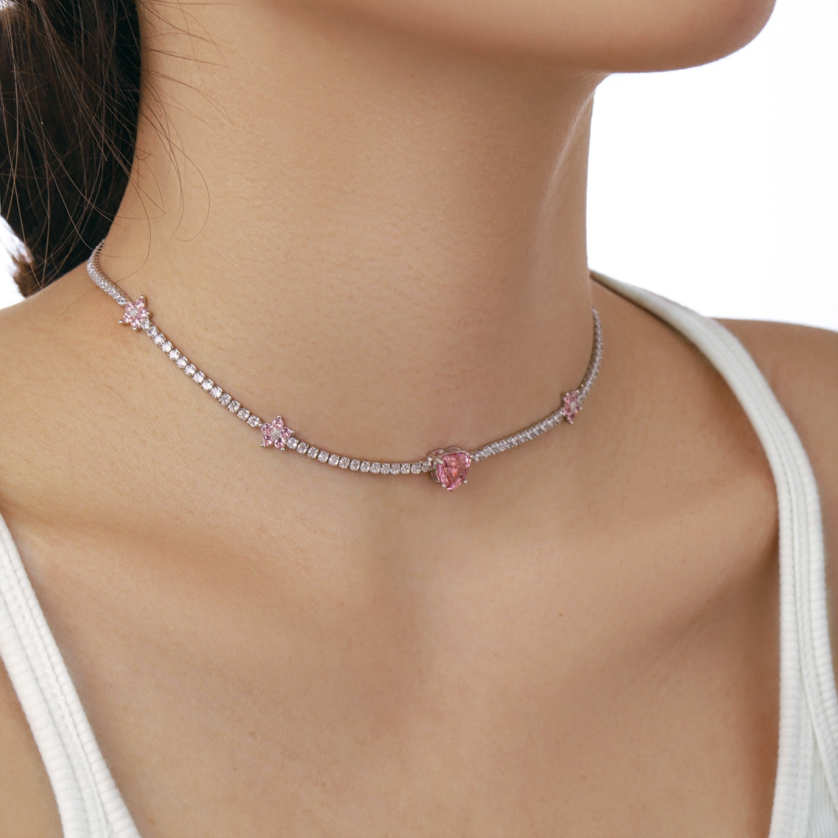 [Olivia Jewelry]Dazzling Pink Heart Flower Necklace