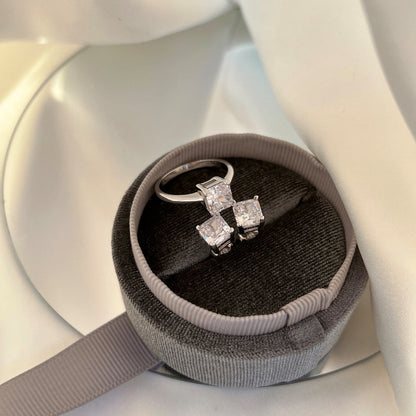 [Elitejewels]1.0カラットの輝くプリンセスカットウェディングイヤリング