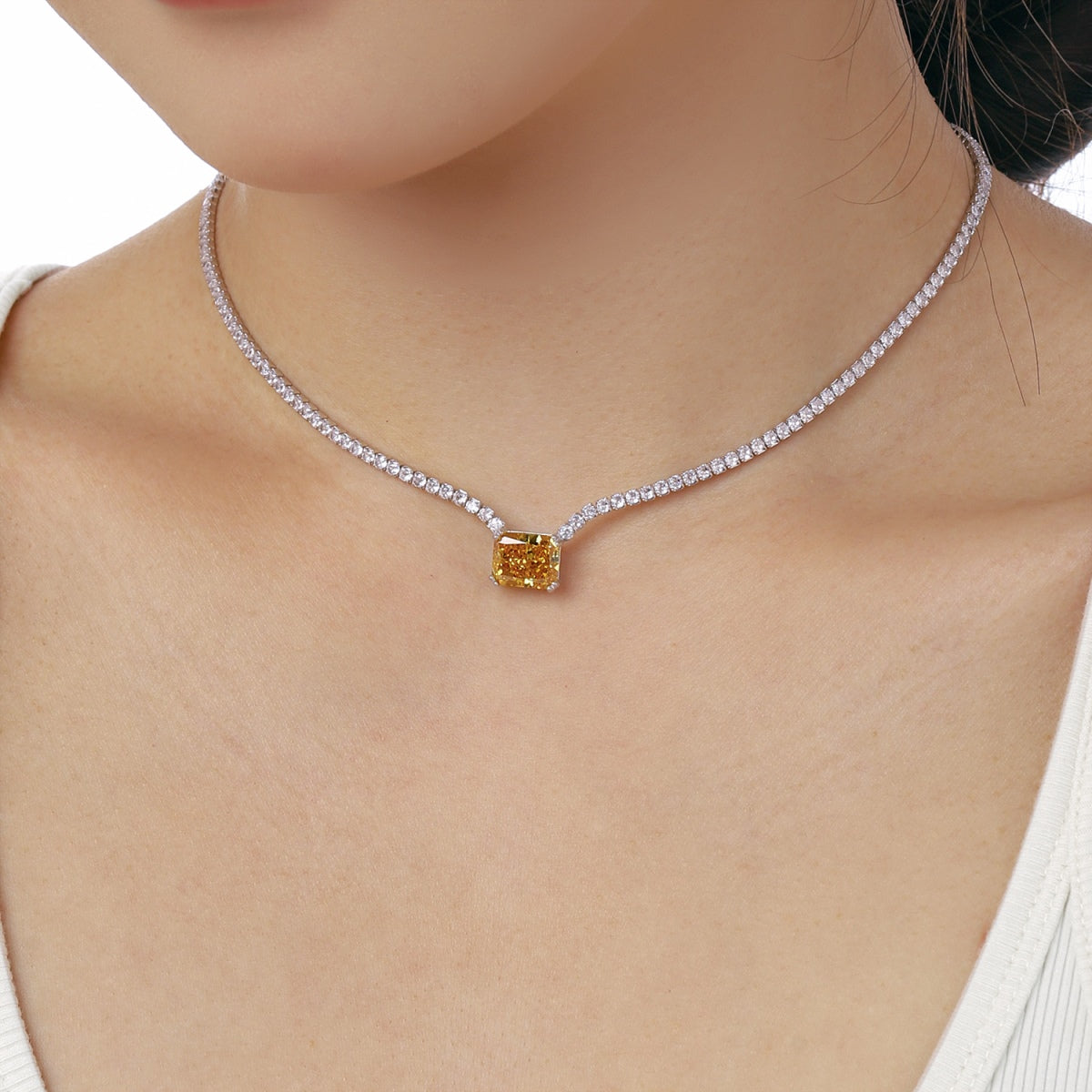 [Olivia Jewelry]4.0 Carat Elegant Radiant Cut Necklace