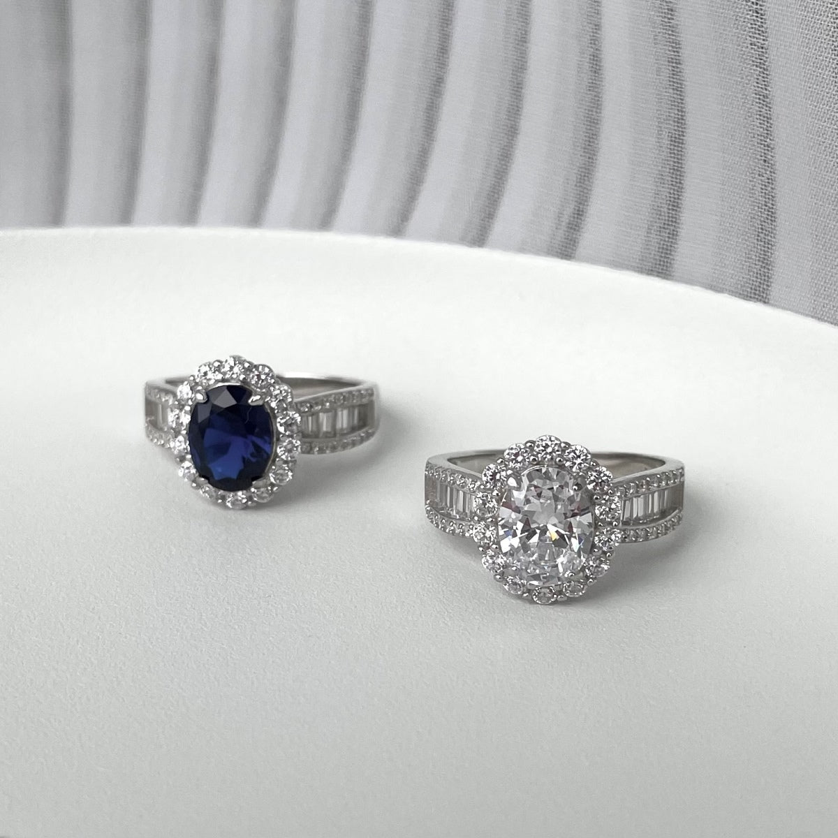 [Olivia Jewelry]1.5 Carat Dazzling Charming Oval Cut Banquet Ring