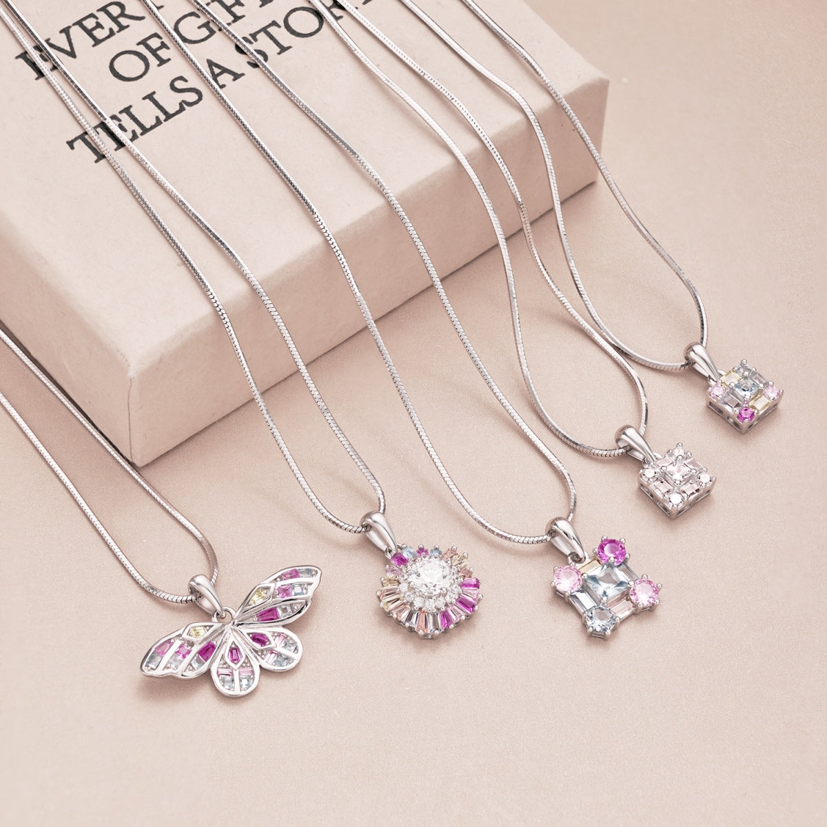 [Olivia Jewelry]Charming Flower Colorful Necklace