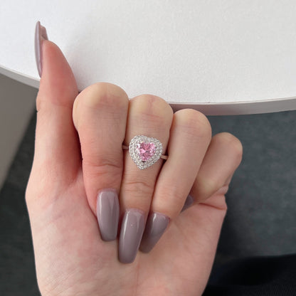 [Elitejewels]繊細で輝くハート型の結婚指輪
