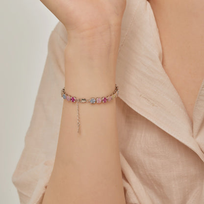 [Elitejewels]繊細でカラフルなエメラルドカットのデイリーブレスレット