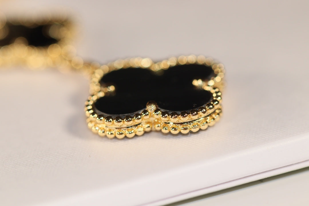 [Olivia Jewelry]CLOVER EARRINGS GOLD ONYX MOP 3 MOTIF