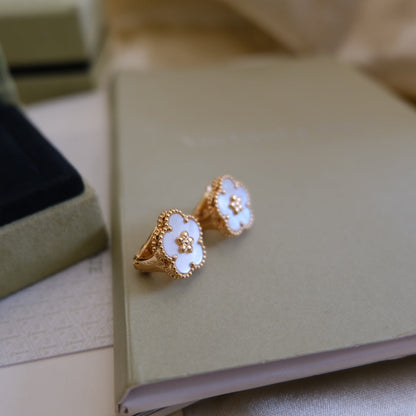[Olivia Jewelry]LUCKY PINK GOLD WHITE MOP EARRINGS