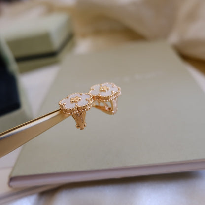 [Olivia Jewelry]LUCKY PINK GOLD WHITE MOP EARRINGS