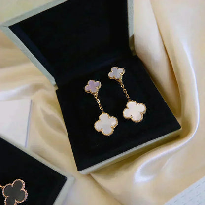 [Olivia Jewelry]CLOVER 2 MOTIF WHITE MOP EARRINGS