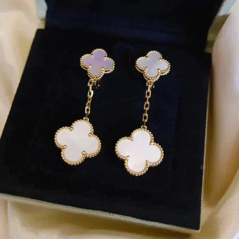 [Olivia Jewelry]CLOVER 2 MOTIF WHITE MOP EARRINGS
