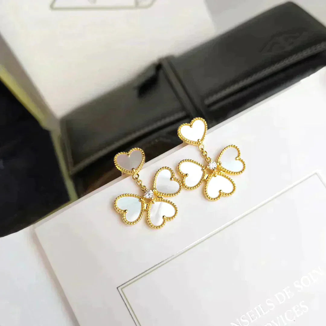 [Olivia Jewelry]CLOVER SWEET WHITE MOP EARRINGS