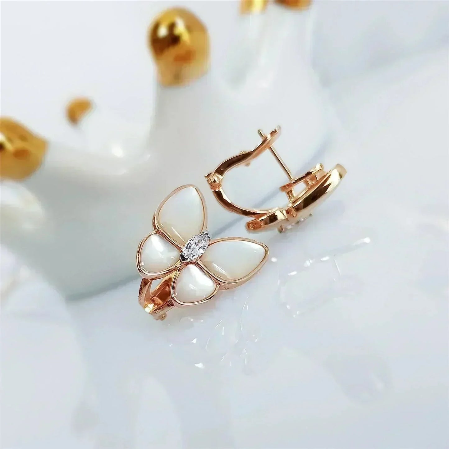 [Olivia Jewelry]BUTTERFLY MOP DIAMOND EARRINGS
