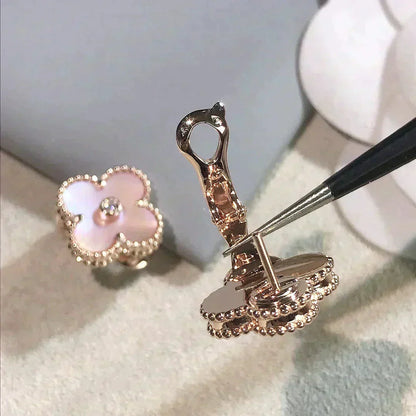 [Olivia Jewelry]CLOVER MEDIUM 1 MOTIFS  PINK MOP DIAMOND EARRINGS