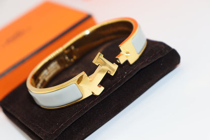 [Olivia Jewelry]H LIGHT BLUE BRACELET