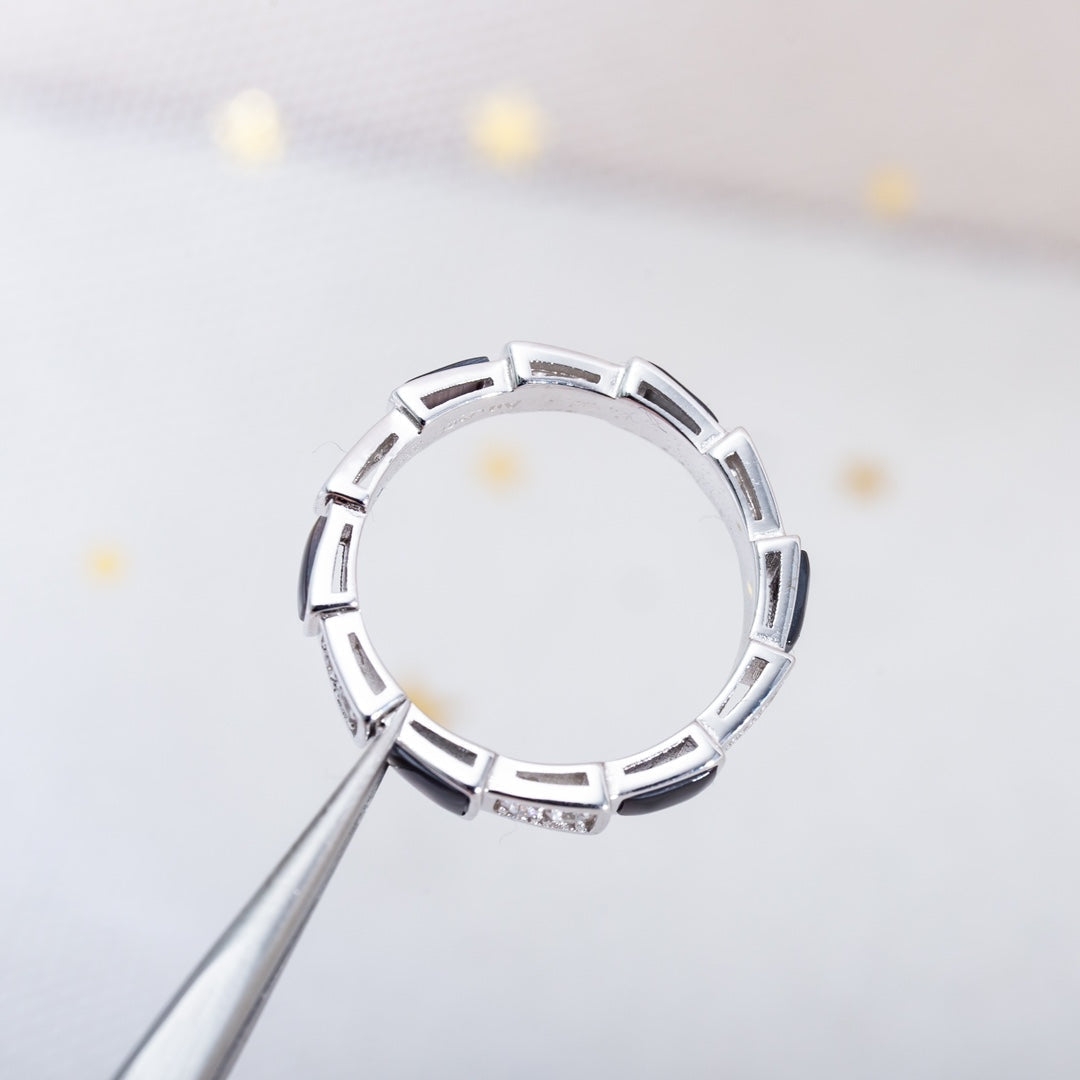 [OLIVIA]SERPENTI RING SILVER  DIAMOND BLACK MOP 3MM