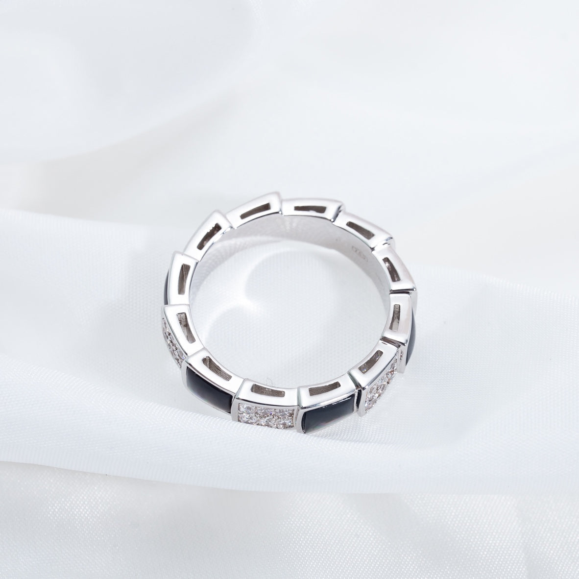 [OLIVIA]SERPENTI RING SILVER DIAMOND BLACK MOP 4MM