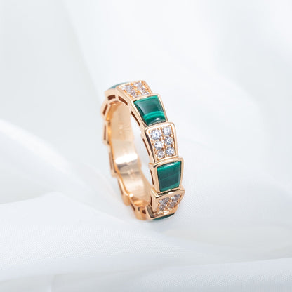 [OLIVIA]SERPENTI RING PINK GOLD MALACHITE DIAMOND PAVED 4MM