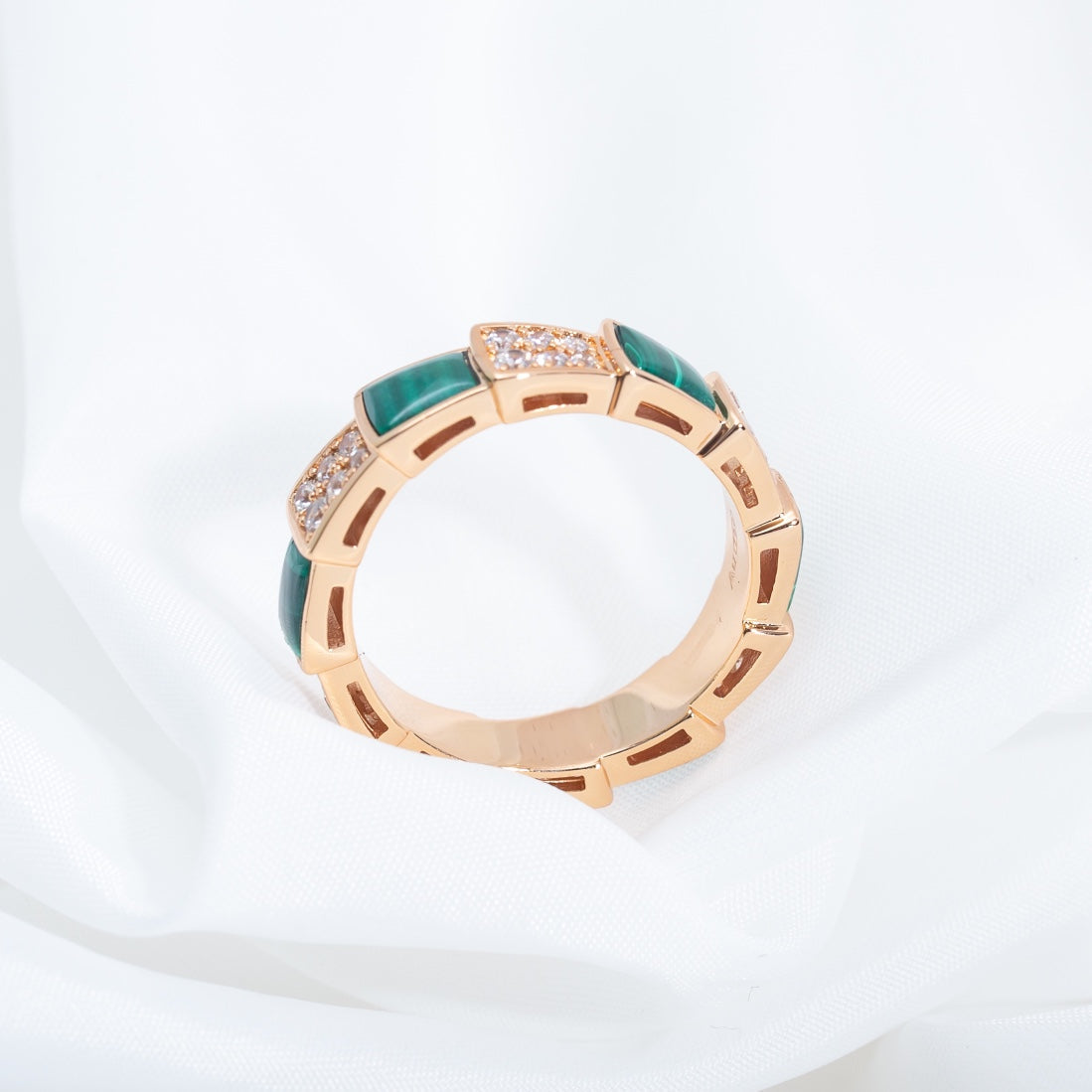 [OLIVIA]SERPENTI RING PINK GOLD MALACHITE DIAMOND PAVED 4MM