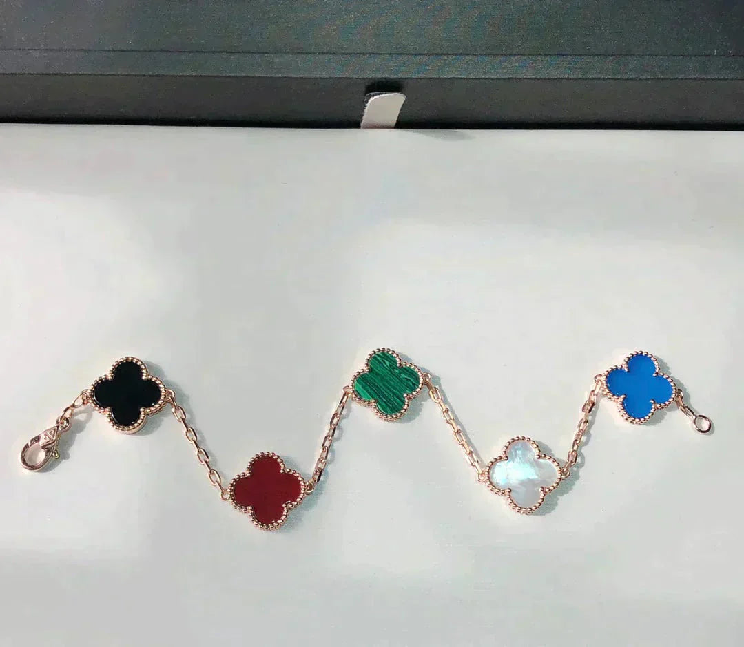 [Olivia JW]CLOVER 5 MOTIFS MULTICOLOR  BRACELET