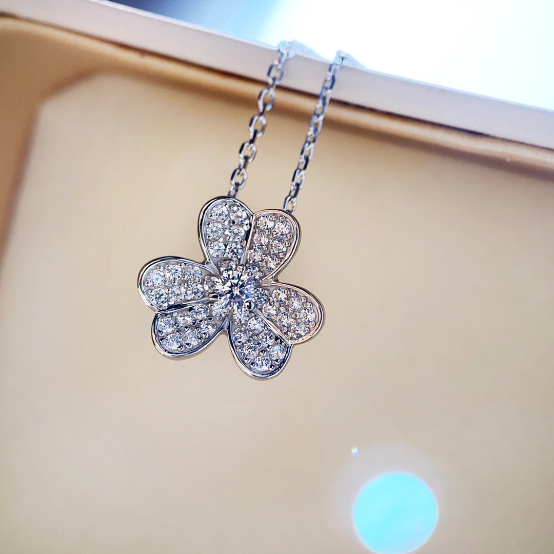 [Olivia Jewelry]CLOVER DIAMOND NECKLACE SILVER