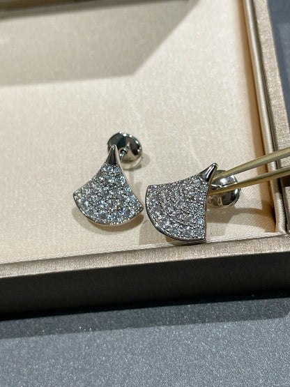 [OLIVIA]DREAM STUD EARRINGS DIAMOND