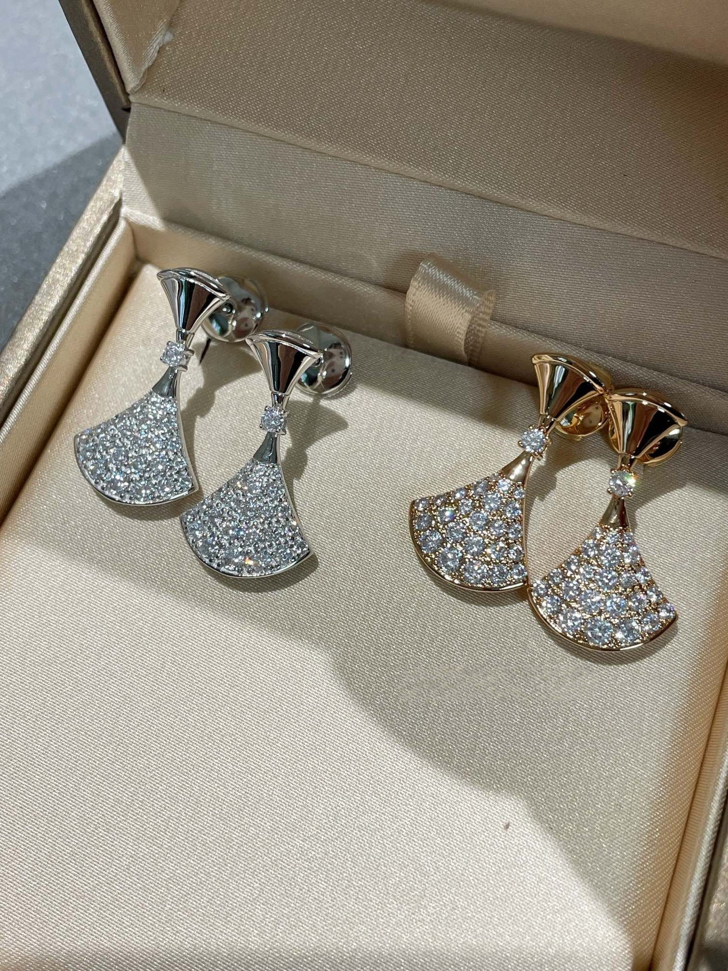 [OLIVIA]DREAM EARRINGS DIAMOND