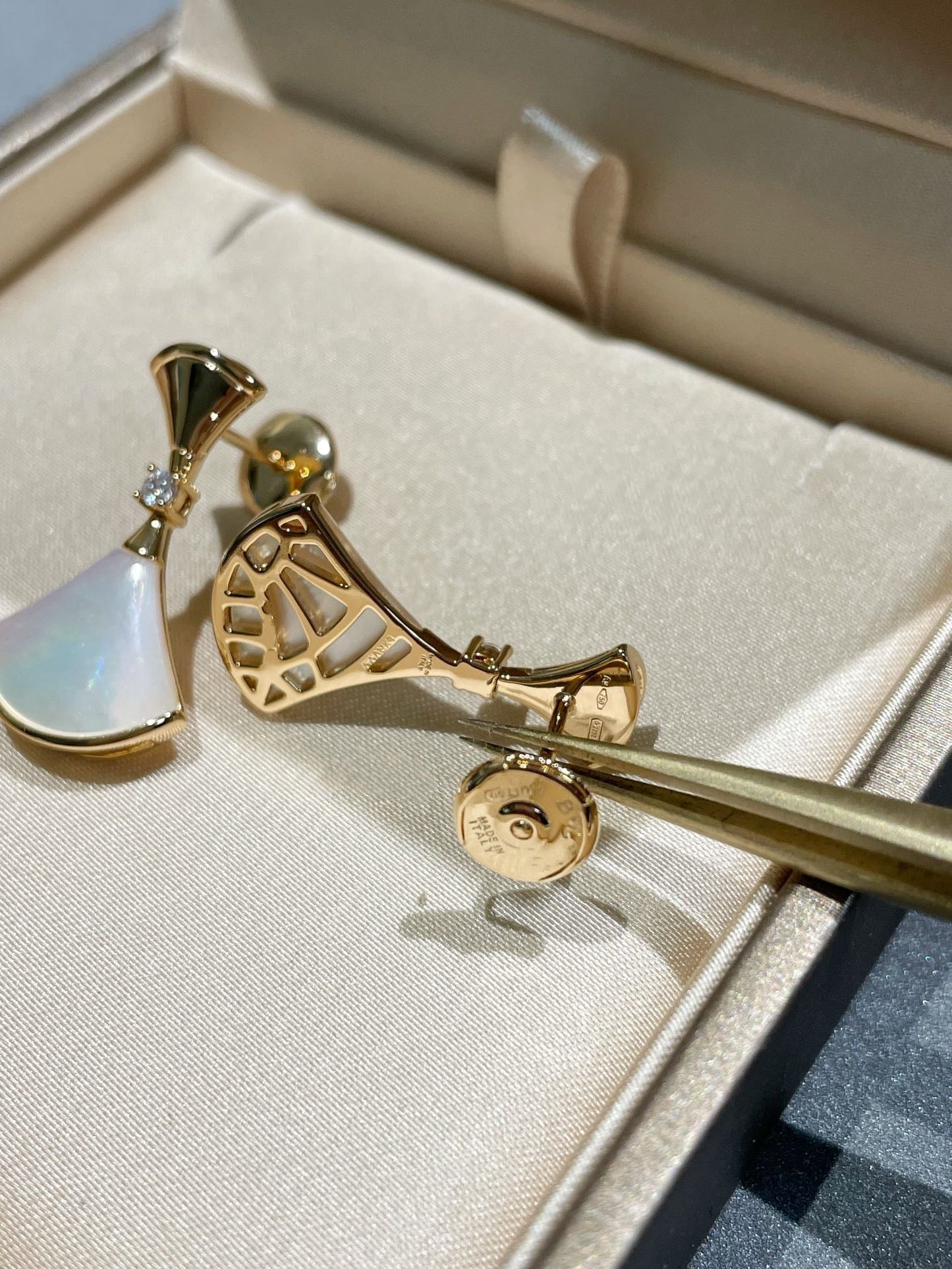 [OLIVIA]DREAM MOP 1 DIAMOND EARRINGS