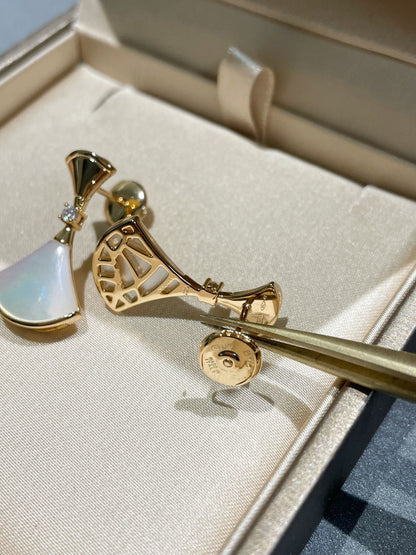 [OLIVIA]DREAM MOP 1 DIAMOND EARRINGS