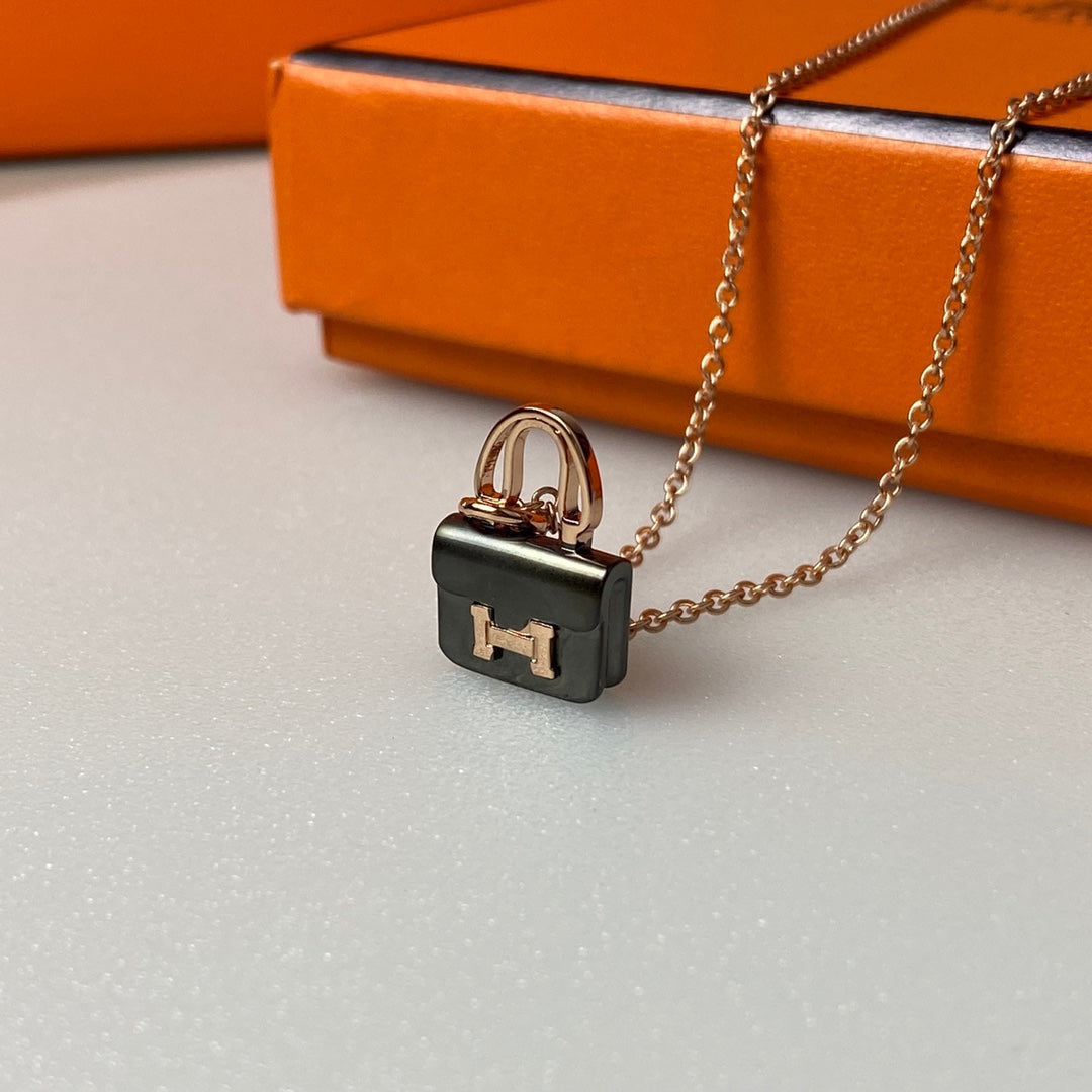 [Olivia Jewelry]CONSTANCE BLACK PEDANT PINK GOLD NECKLACE
