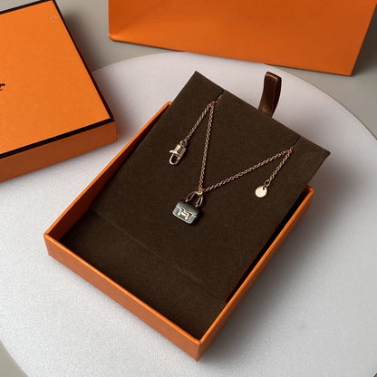 [Olivia Jewelry]CONSTANCE BLACK PEDANT PINK GOLD NECKLACE