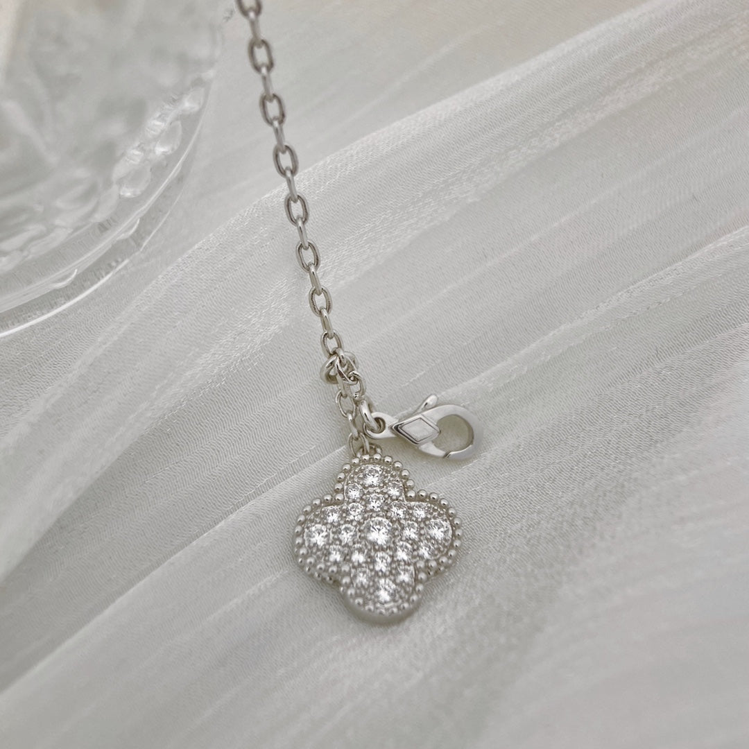 [Olivia Jewelry]CLOVER 5 MOTIFS SILVER DIAMONDS NECKLACE
