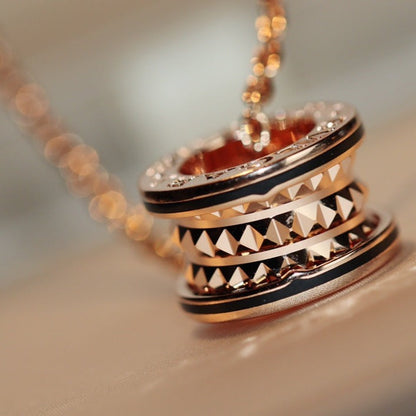 [OLIVIA]ZERO 1 ROCK PEDANT PINK GOLD BLACK NECKLACE