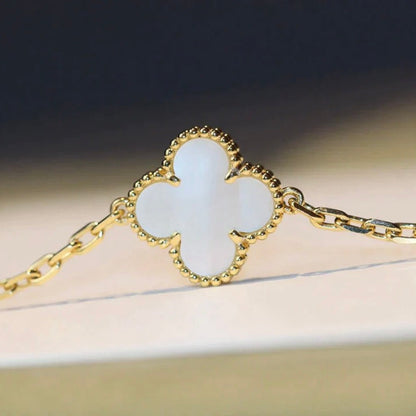[Olivia Jewelry]CLOVER 20 MOTIFS WHITE MOP NECKLACE