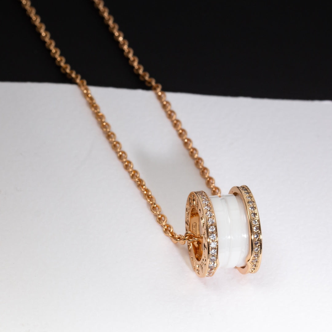 [OLIVIA]ZERO 1 WHITE CERAMIC PINK GOLD DIAMOND NECKLACE