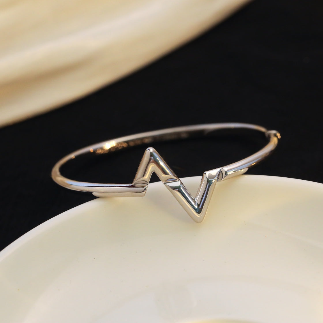 [Olivia Jewelry]VOLTE UPSITE DOWN BRACELET