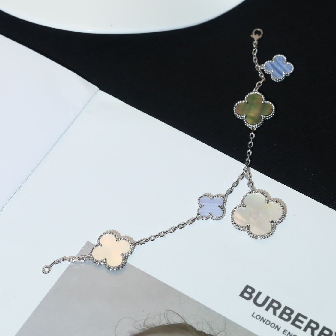 [Olivia Jewelry]CLOVER BRACELET 5 MOTIFS MOP CHALCEDONY SILVER