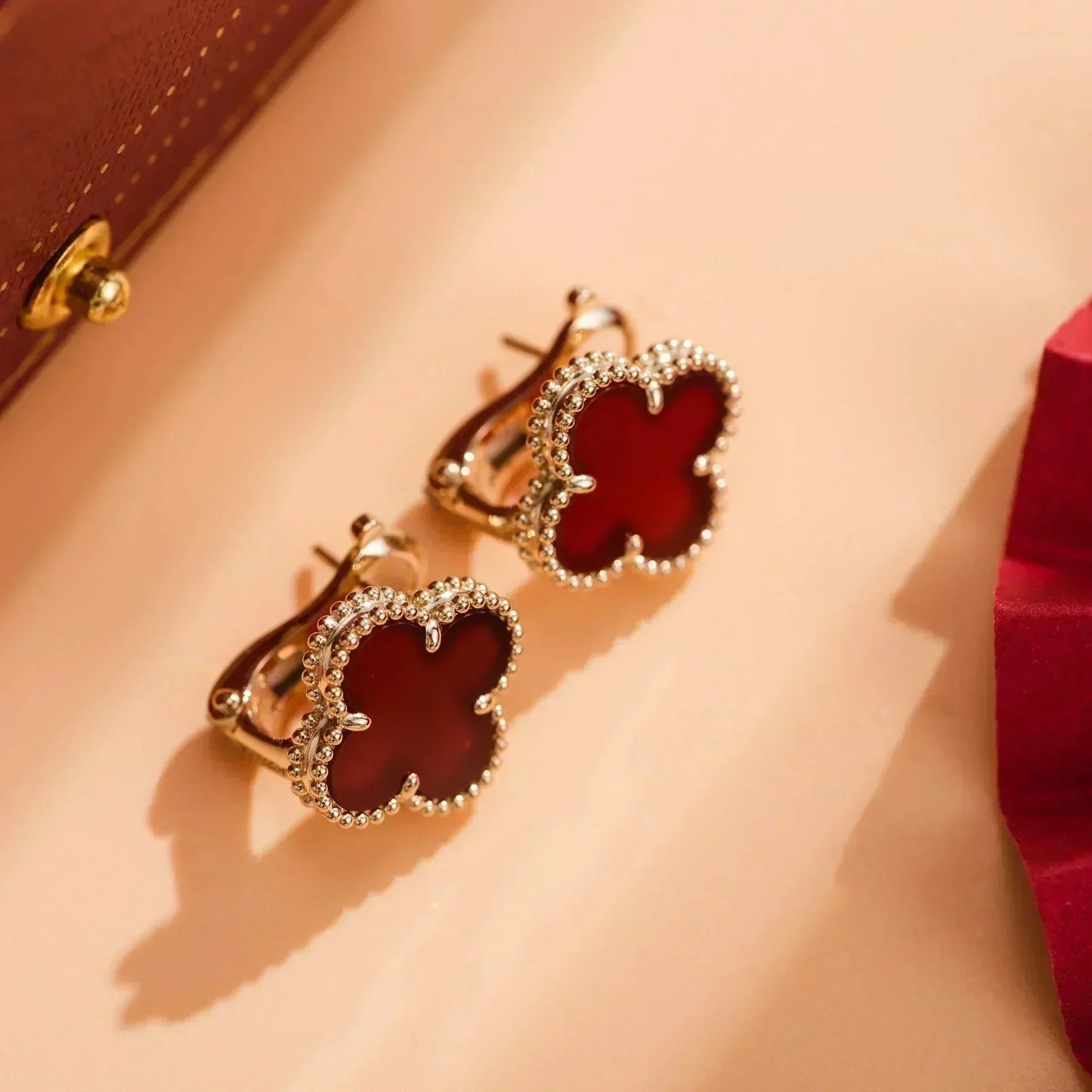 [Olivia Jewelry]CLOVER MEDIUM 1 MOTIFS CARNELIAN  EARRINGS