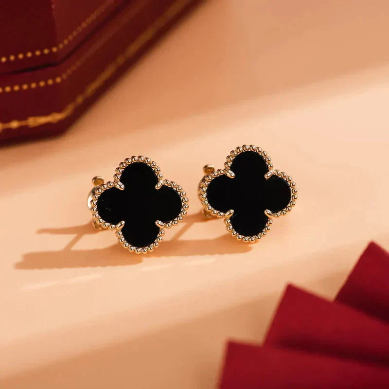 [Olivia Jewelry]CLOVER MEDIUM 1 MOTIFS  ONYX STUD EARRINGS