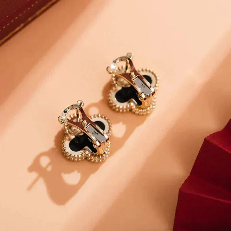 [Olivia Jewelry]CLOVER MEDIUM 1 MOTIFS  ONYX STUD EARRINGS