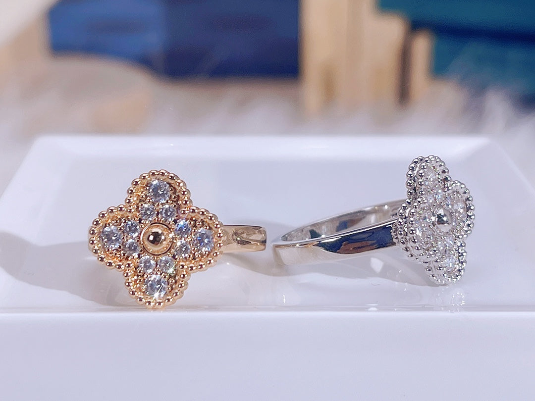 [Olivia Jewelry]CLOVER DIAMOND RING