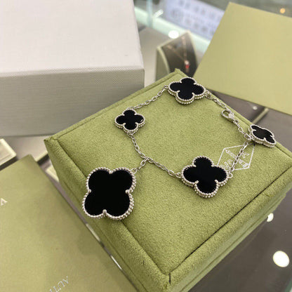 [Olivia Jewelry]CLOVER 5 MOTIFS SIVLER ONYX BRACELET