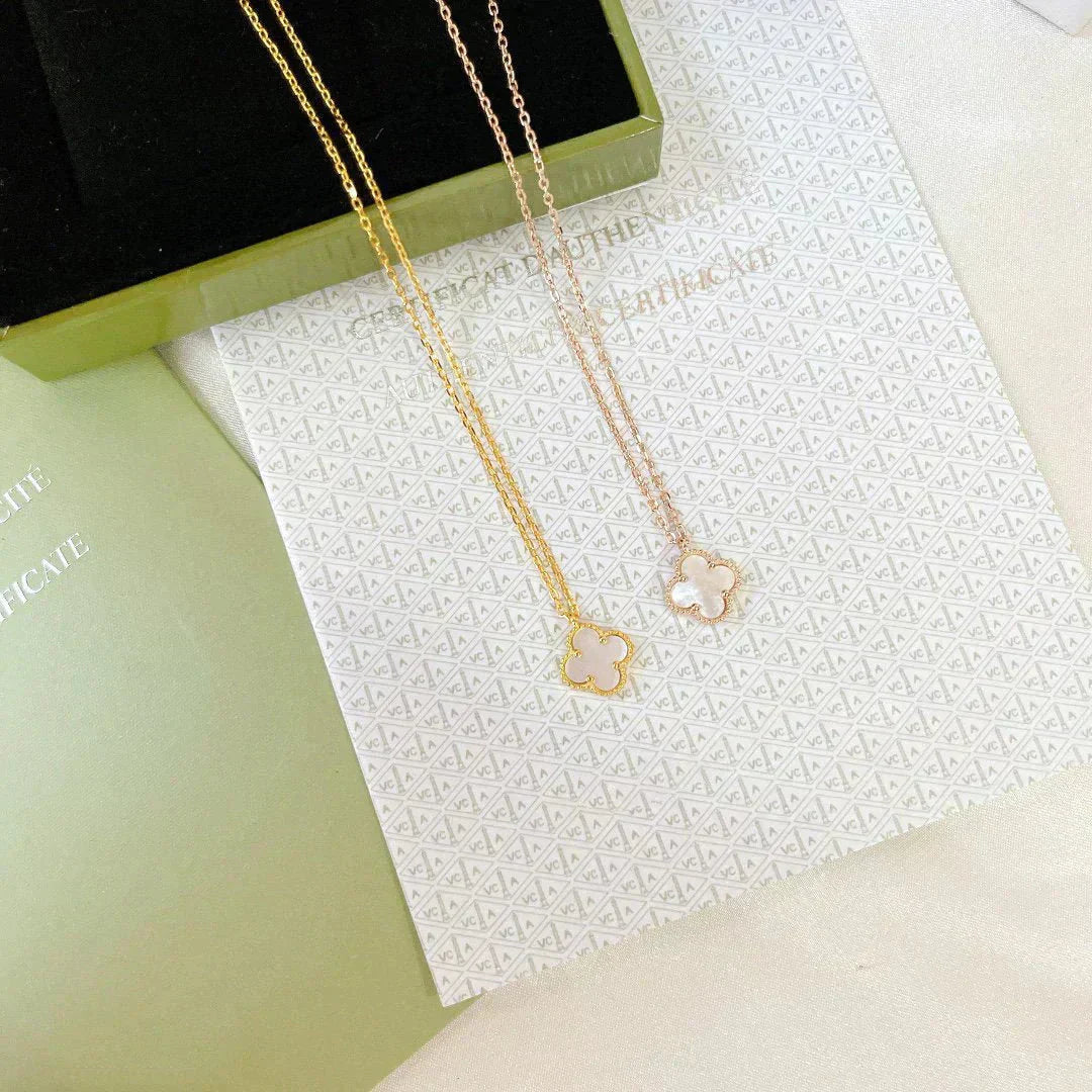 [Olivia Jewelry]CLOVER MINI 9.5MM WHITE MOTHER-OF-PEARL NECKLACE