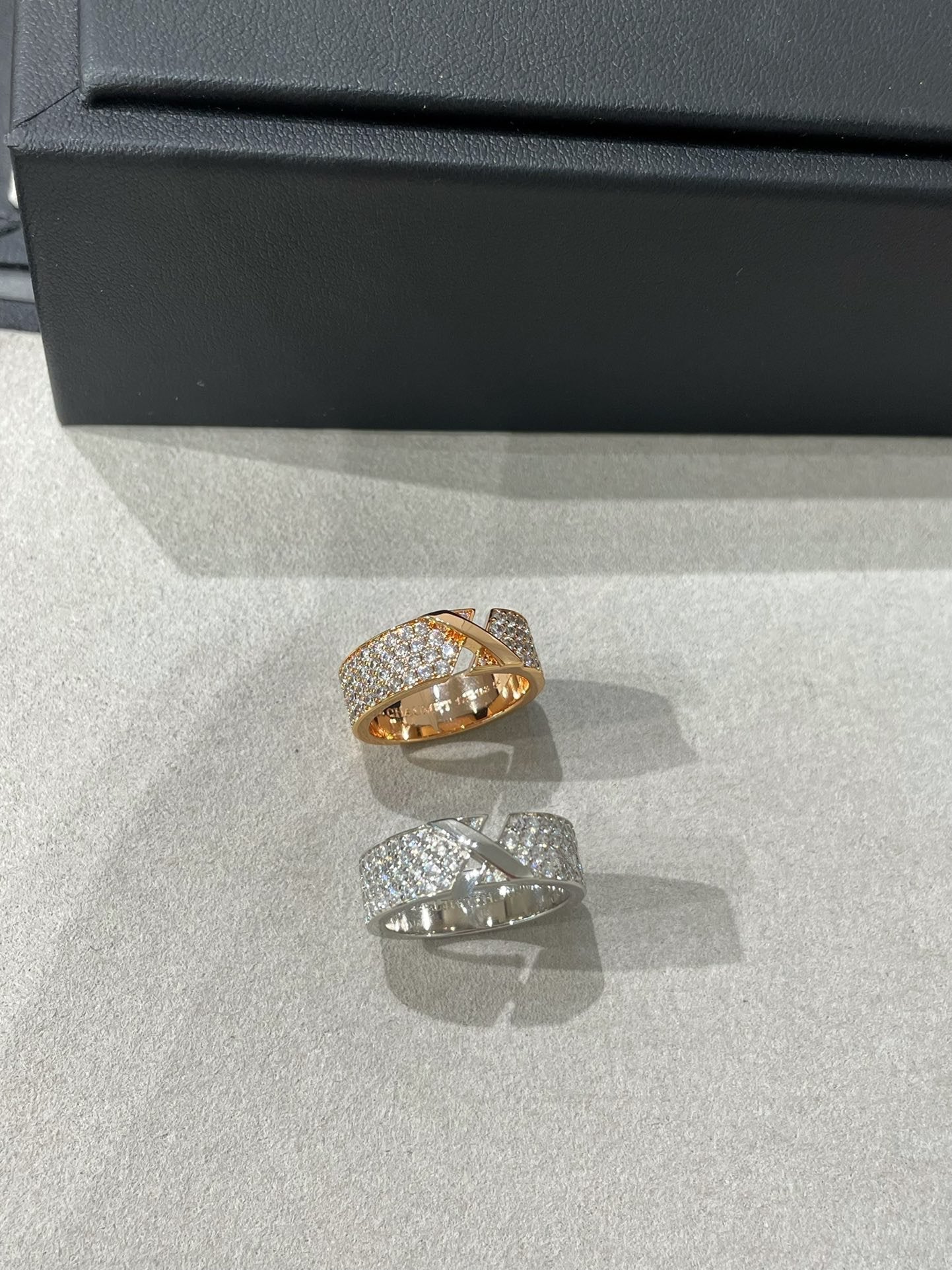 [Olivia Jewelry]LIENS EVIDENCE  DIAMOND PAVED RING