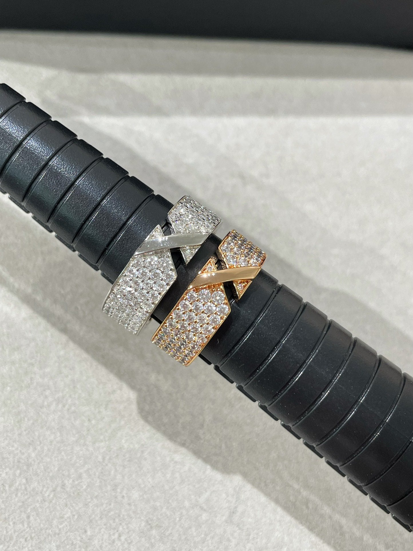 [Olivia Jewelry]LIENS EVIDENCE  DIAMOND PAVED RING