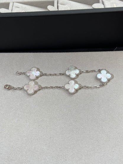 [Olivia JW]CLOVER SILVER MOP 5 MOTIF BRACELET