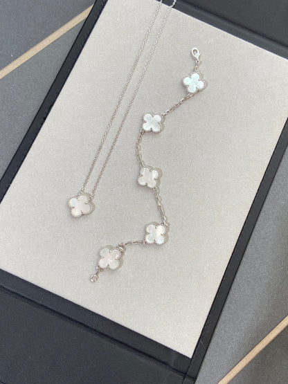 [Olivia JW]CLOVER SILVER MOP 5 MOTIF BRACELET