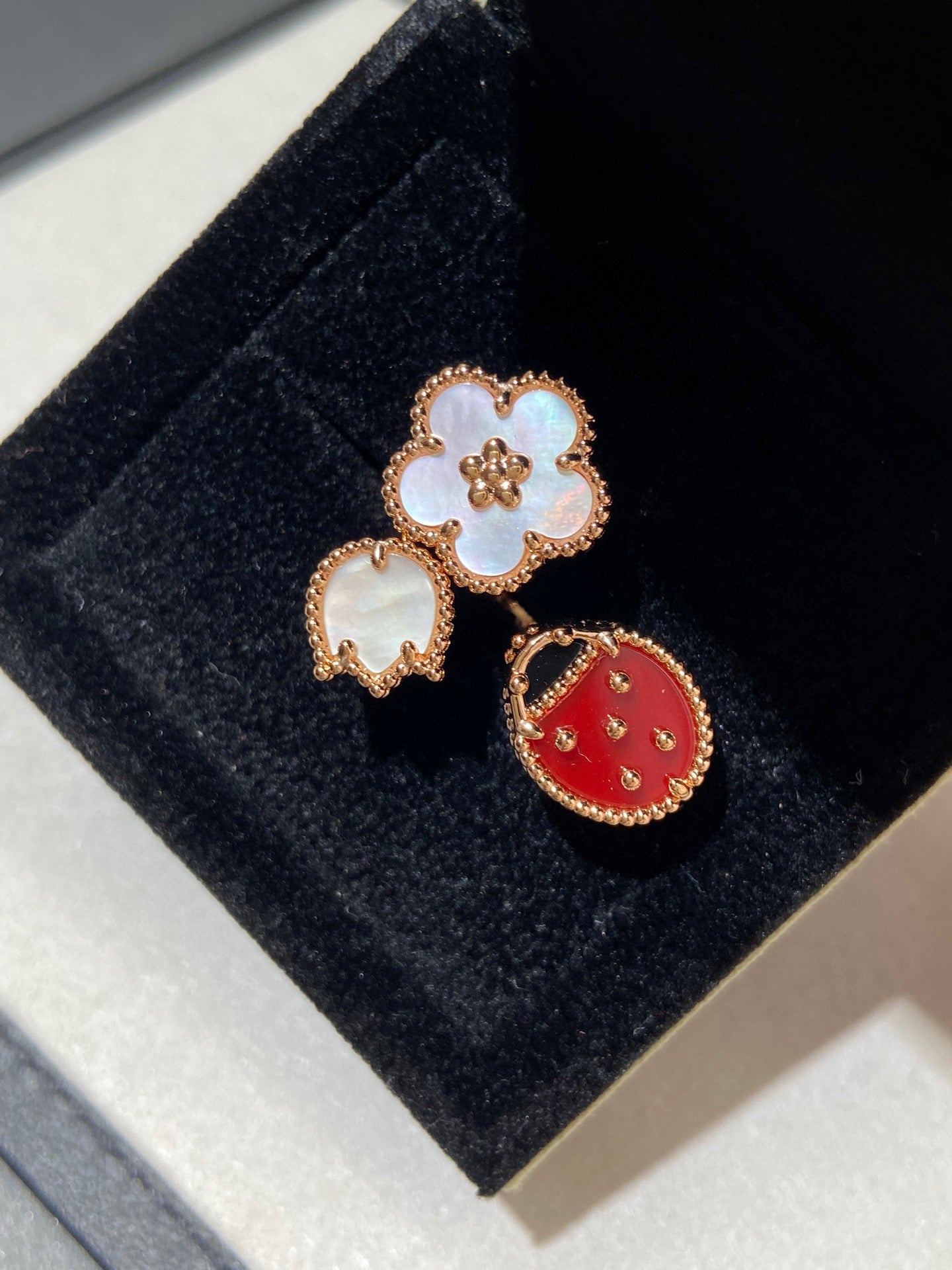 [Olivia Jewelry]LUCKY 3 MOTIF ROSE GOLD RING
