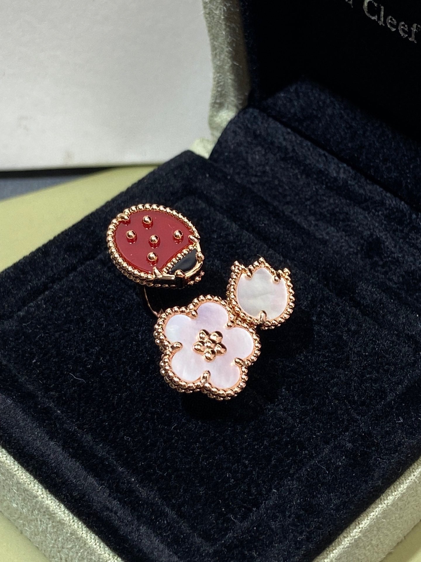 [Olivia Jewelry]LUCKY 3 MOTIF ROSE GOLD RING