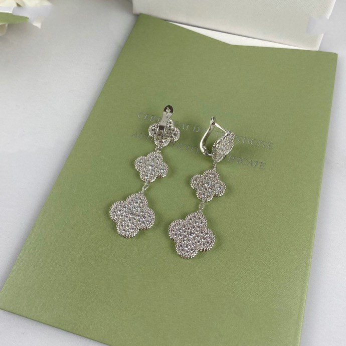 [Olivia Jewelry]CLOVER 3 MOTIF DIAMOND SILVER DROP EARRINGS