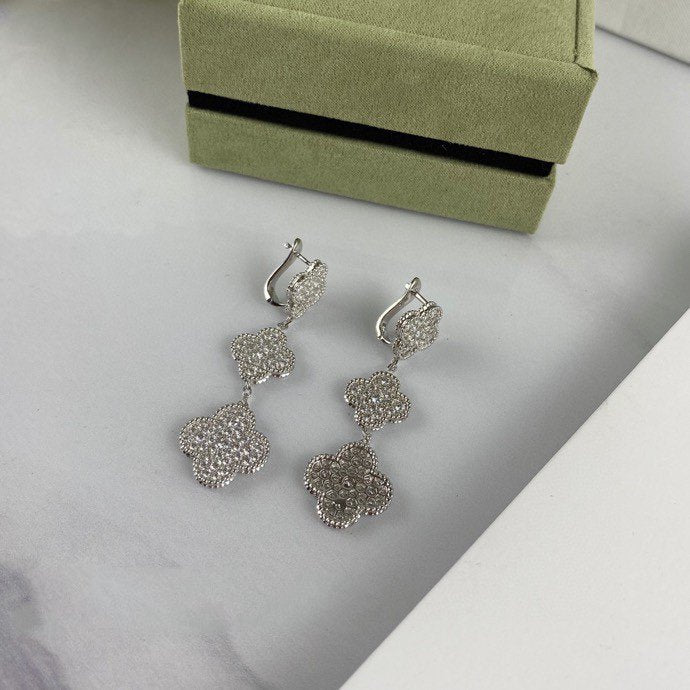 [Olivia Jewelry]CLOVER 3 MOTIF DIAMOND SILVER DROP EARRINGS