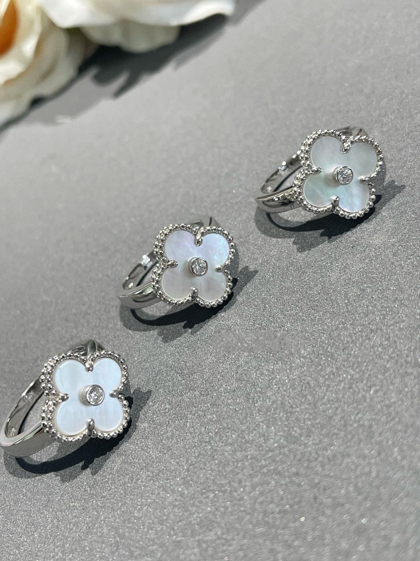 [Olivia Jewelry]CLOVER SILVER MOP DIAMOND RING