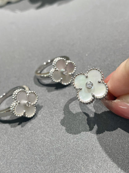 [Olivia Jewelry]CLOVER SILVER MOP DIAMOND RING